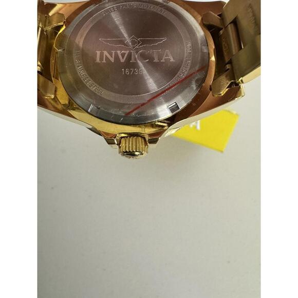 invicta mens watch pro diver Model 16739 Brand New
